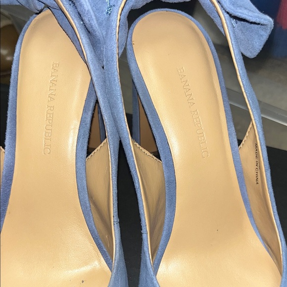 Banana Republic Women's Light Blue Suede Heels - Picture 2 of 6
